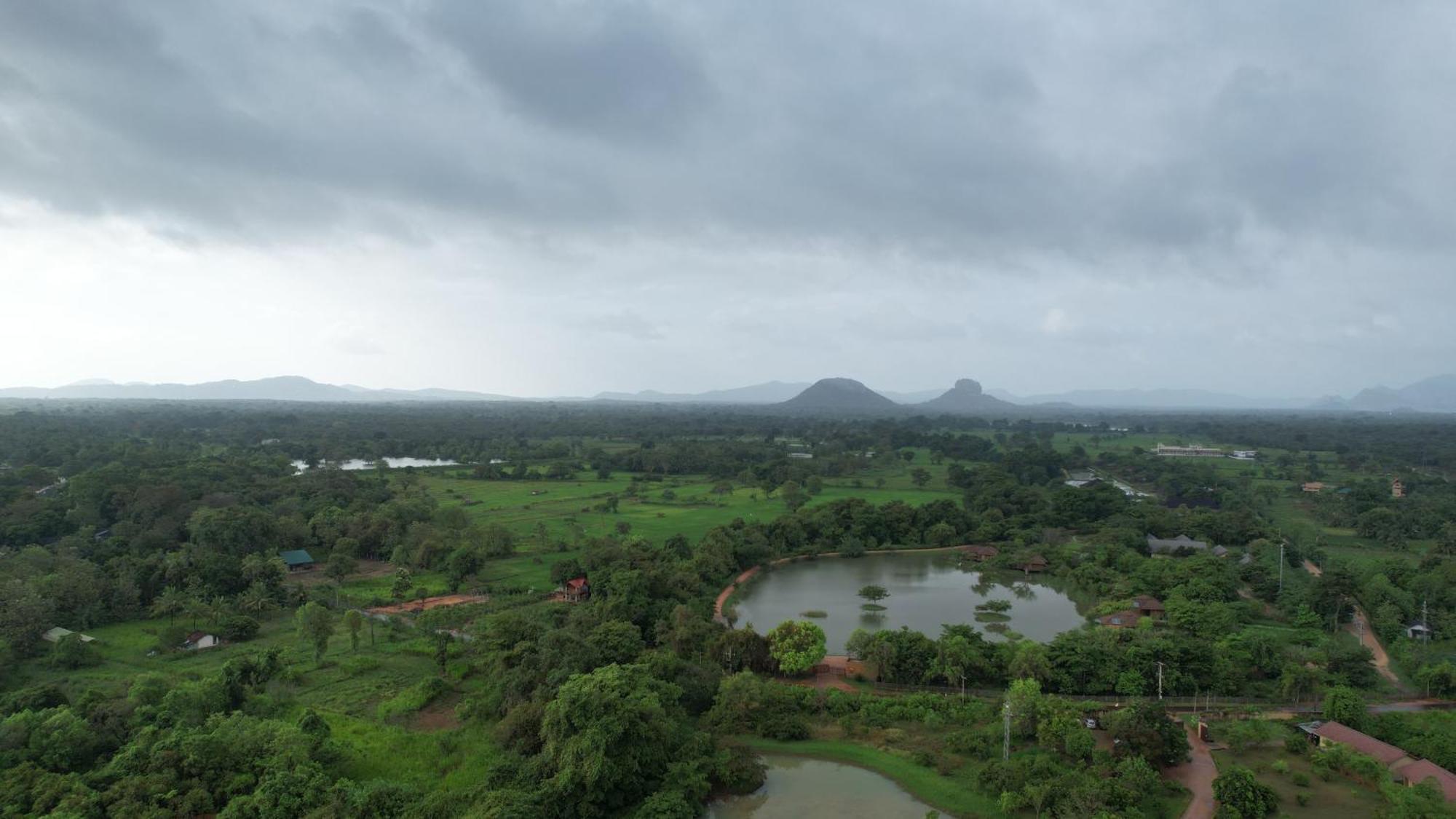 Seerock The King'S Domain Sigiriya Exterior foto